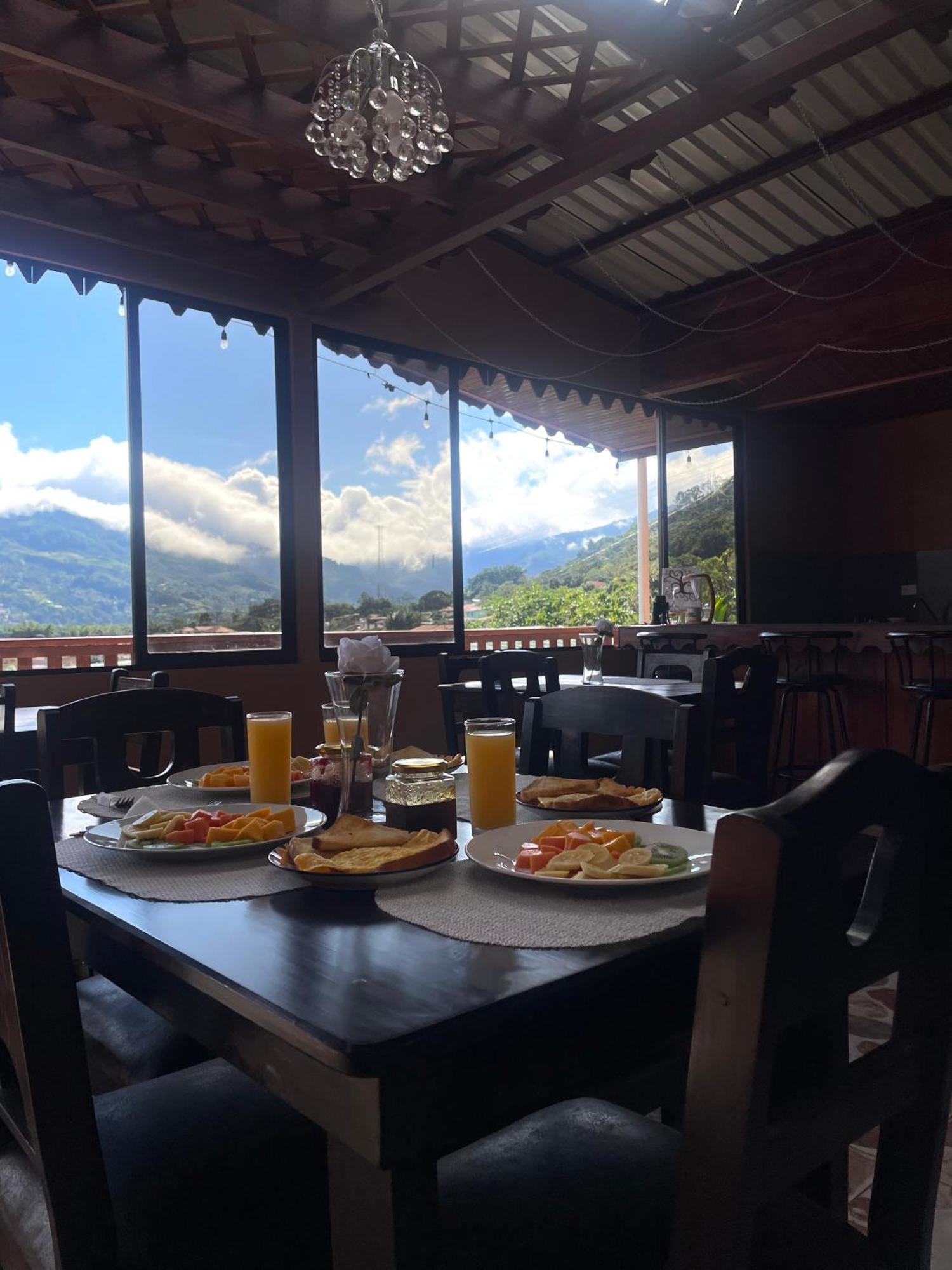 Dreams Lodge Orosi Картаго Екстер'єр фото